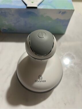 Conifer White & Gray Facial Massager with Power Button